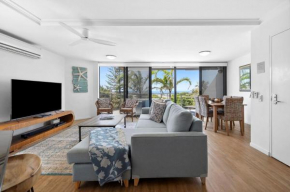 Beautiful Belmore Retreat, Easy Walk to Beach
